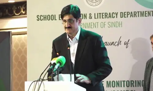 CM Murad stresses need for digitisation as Sindh launches system to monitor student attendance