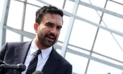 US influencers falsely associate NYC mayor-elect Mamdani with Islamic State group US influencers falsely associate NYC mayor-elect Mamdani with Islamic State group