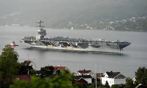 US aircraft carrier moves into Latin America as Venezuela announces big military deployment