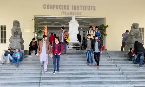 Pakistan seeks 20,000 PhD scholarships from China, US