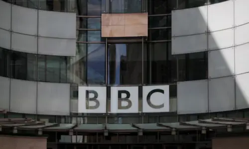 Trump says he will likely sue BBC for up to $5 billion over edited speech Trump says he will likely sue BBC for up to $5 billion over edited speech