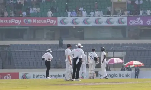 ڈھاکا میں 5.7 شدت کا زلزلہ، بنگلہ دیش اور آئرلینڈ کے درمیان میچ روک دیا گیا