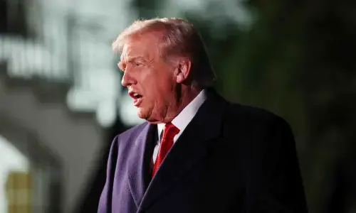 Trump rages at report about his ‘frailty’ Trump rages at report about his ‘frailty’