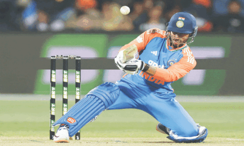 Sundar steers India to win over Australia in third T20