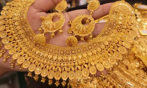 سونے کے نرخوں میں مسلسل تیسرے روز کمی ریکارڈ