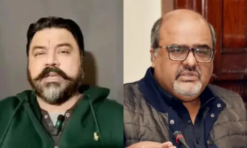 In meeting with UK high commissioner, Naqvi hands over extradition papers for Shahzad Akbar and Adil Raja