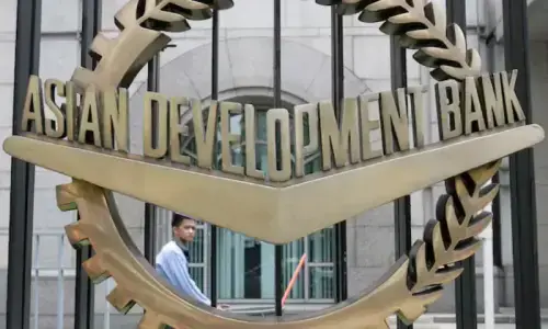 ADB lifts Pakistan’s growth outlook ADB lifts Pakistan’s growth outlook