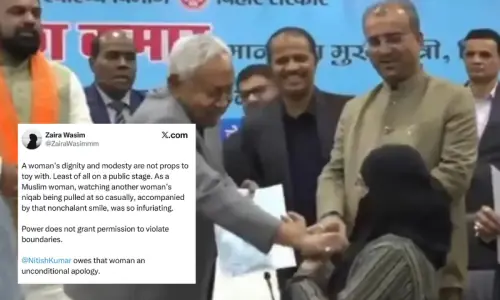 &lsquo;Not protocol, it&rsquo;s violation&rsquo;: Outrage erupts after Bihar CM pulls Muslim woman&rsquo;s niqab in public