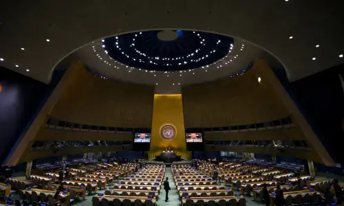 UN General Assembly adopts Pakistan-backed resolution reaffirming right to self-determination UN General Assembly adopts Pakistan-backed resolution reaffirming right to self-determination