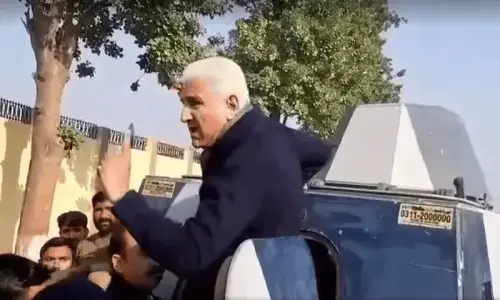 9 مئی حملہ کیس: شاہ محمود قریشی بری، یاسمین راشد سمیت چار مرکزی رہنماؤں کو 10، 10 برس قید کی سزا