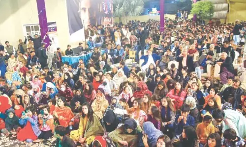 &lsquo;Country has now controlled press, politics and democracy&rsquo;, says Ayaz Melo session at Sindh Museum