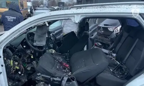 Moscow car blast kills Russian general hours after US talks on plan to end Ukraine war