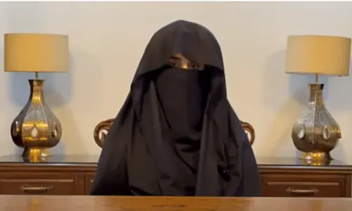 UN expert decries Bushra Bibi&rsquo;s detention; urges communication with lawyers, family