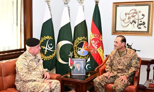 CDF Field Marshal Munir vows enhanced military cooperation with Jordanian military chief