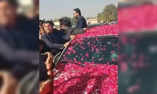 KP CM Afridi reaches Lahore to launch PTI&rsquo;s fresh street movement