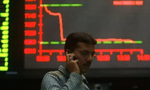 Stocks hit record closing above 172,000 level