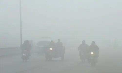 Nine dead, 30 injured in smog-related accidents in Punjab