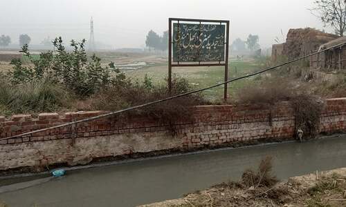 Citizens, traders concerned over chosen site for new fruit, vegetable market Citizens, traders concerned over chosen site for new fruit, vegetable market