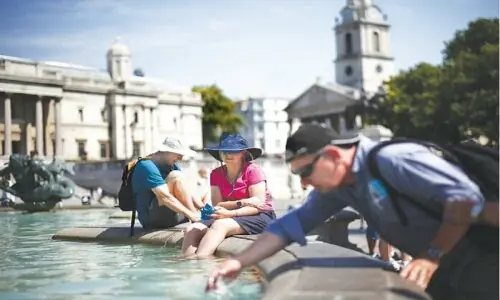 2025 was UK&rsquo;s hottest and sunniest year on record