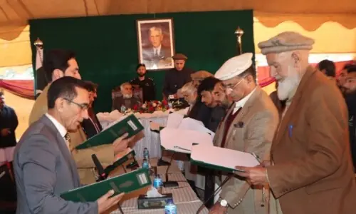 Twelve caretaker GB ministers sworn in