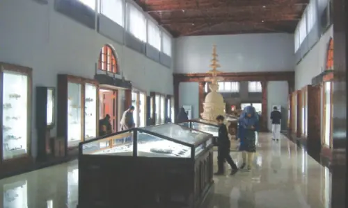 Rare Buddha relics add to Taxila Museum’s appeal Rare Buddha relics add to Taxila Museum’s appeal