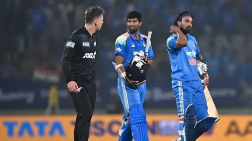 Cricket-India beat New Zealand in first ODI as Kohli misses out on ton