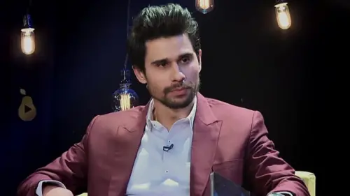 Comedian Tabish Hashmi believes the citizens of Karachi could do a better job running the city