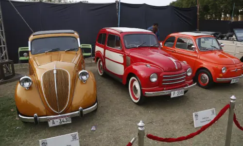 A display of passion for antique cars in Karachi