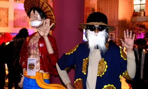 Generations blend at Geek Con Karachi as fans of all ages celebrate cosplay, gaming, and anime