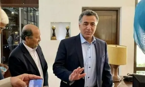 Court cancels bail of Faiz Hameed&rsquo;s brother in fraud case