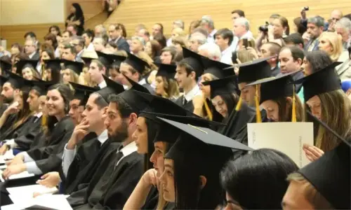 UK universities becoming more reliant on Chinese students: FT UK universities becoming more reliant on Chinese students: FT