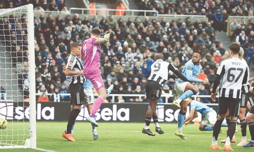 Semenyo an instant hit as City close on League Cup final