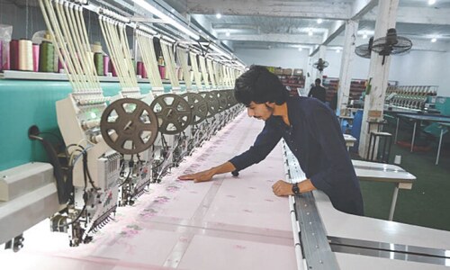 LSM growth rebounds in November