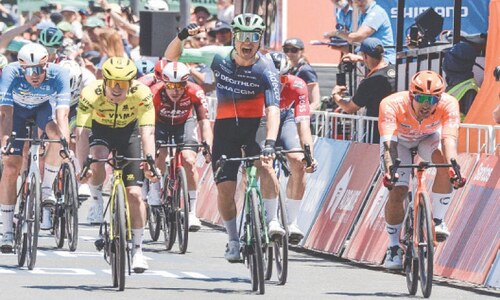 Andresen upstages stars to win Tour Down Under opener Andresen upstages stars to win Tour Down Under opener