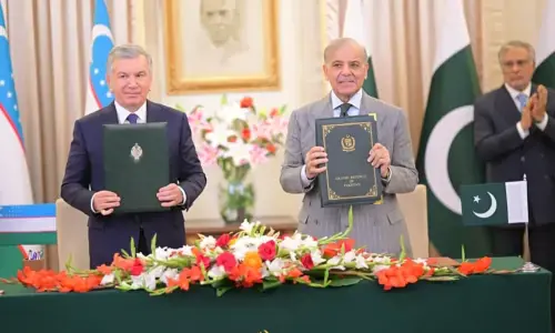Pakistan, Uzbekistan aim to boost bilateral trade to $2bn within next 5 years