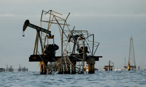 US allows five oil firms to operate in Venezuela US allows five oil firms to operate in Venezuela