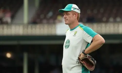 Australia face tough questions after flop campaign