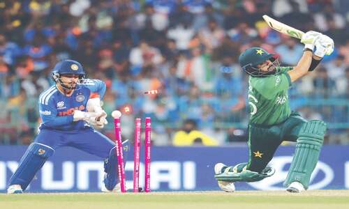 Pakistan no match for dominant India at T20 World Cup