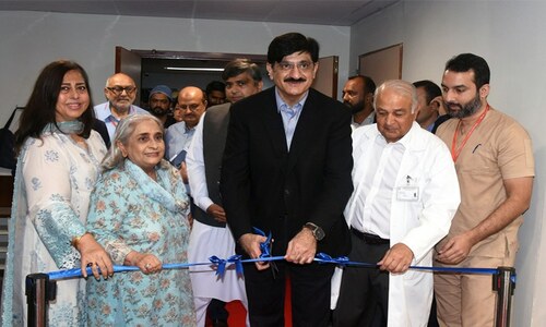 Murad inaugurates new intensive care unit at Kidney Centre