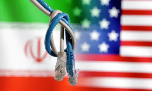 Iran, Israeli hackers trade blows as war enters cyberspace Iran, Israeli hackers trade blows as war enters cyberspace