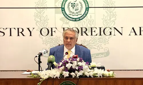 Pakistan making ‘full diplomatic efforts’ to de-escalate situation in Middle East, says Dar Pakistan making ‘full diplomatic efforts’ to de-escalate situation in Middle East, says Dar