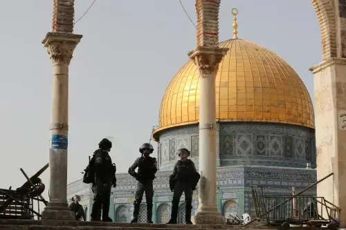 Israeli minister storms Al Aqsa Mosque again amid restrictions on worshippers Israeli minister storms Al Aqsa Mosque again amid restrictions on worshippers