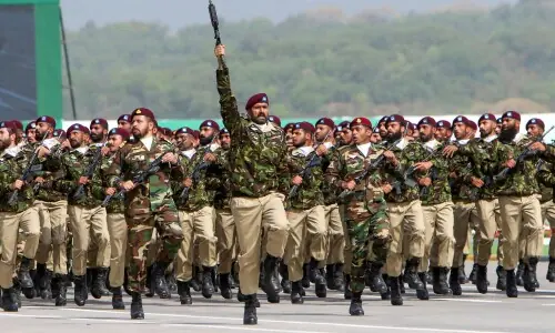 Govt calls off Pakistan Day parade, associated events amid austerity measures