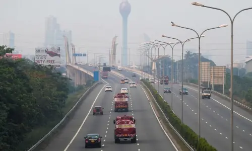 Sri Lanka asks electric vehicle owners to unplug at night