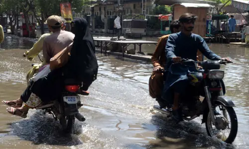 New spell of rain to lash country from tonight