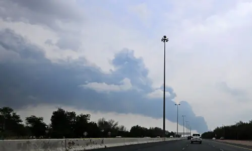 Iranian attacks pose existential threat, Gulf states tell UN as Islamabad relays US proposal to Tehran