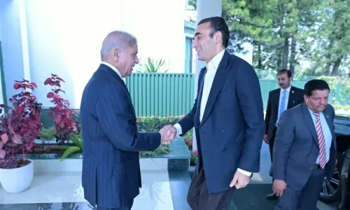 PM Shehbaz, Bilawal discuss regional situation, Pakistan&rsquo;s diplomatic efforts for peace