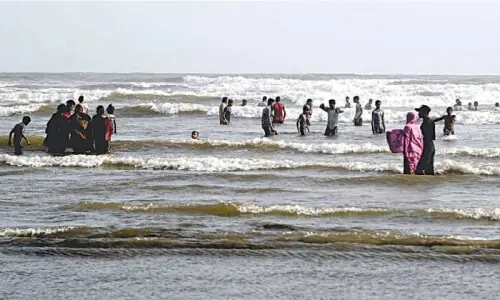 Karachi among most vulnerable cities, moot on climate change told Karachi among most vulnerable cities, moot on climate change told