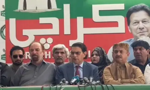 PTI leader vows to continue struggle for constitutional rights PTI leader vows to continue struggle for constitutional rights