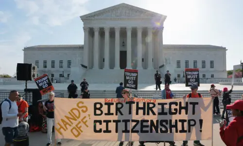 US Supreme Court justices skeptical of Trump&rsquo;s order to restrict birthright citizenship